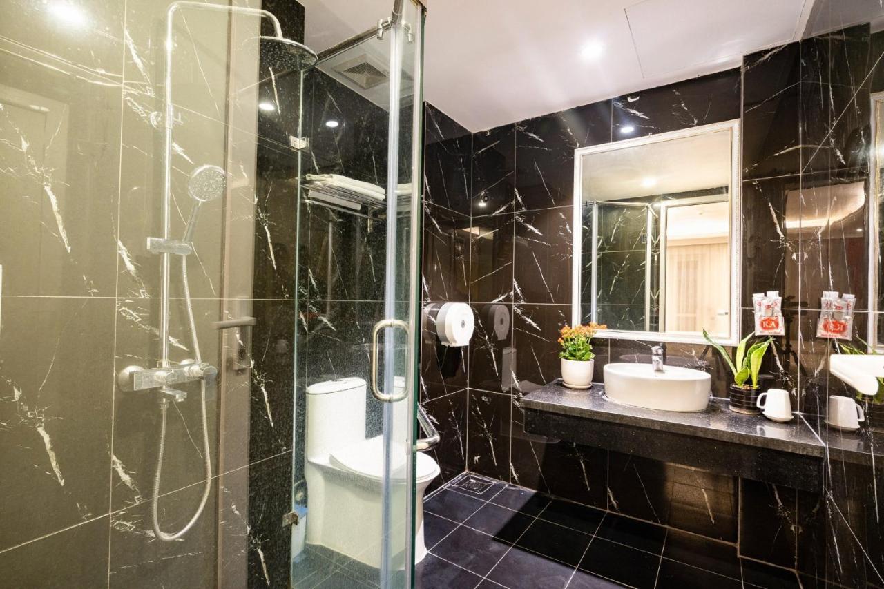 Kieu Anh Hotel - 81 Trung Kinh - By Bay Luxury هانوي المظهر الخارجي الصورة