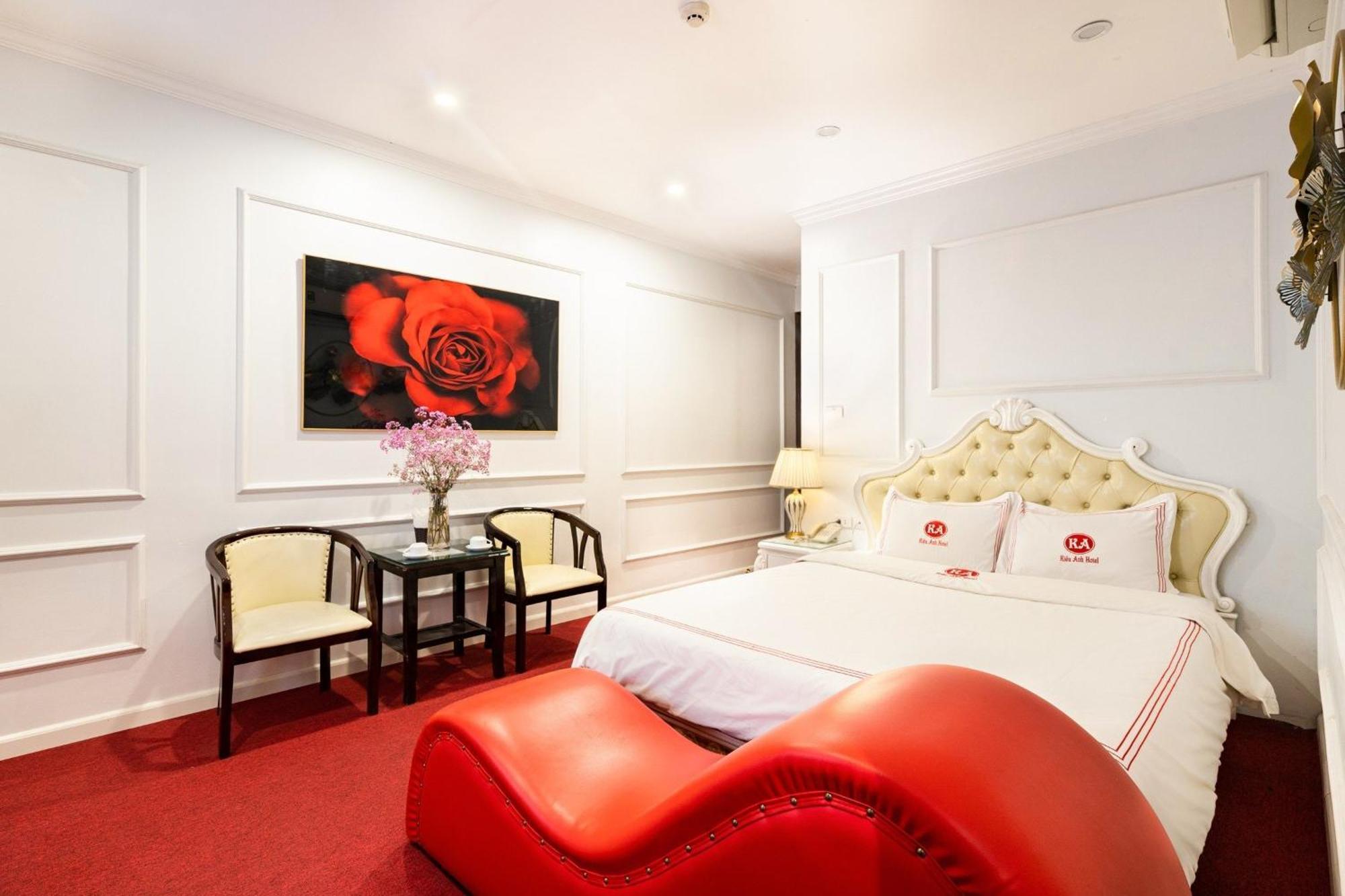 Kieu Anh Hotel - 81 Trung Kinh - By Bay Luxury هانوي المظهر الخارجي الصورة