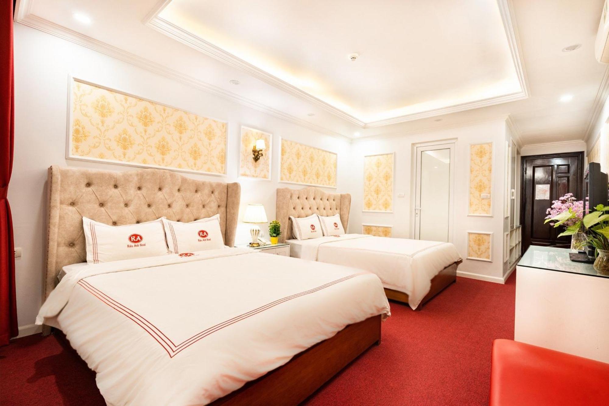 Kieu Anh Hotel - 81 Trung Kinh - By Bay Luxury هانوي المظهر الخارجي الصورة