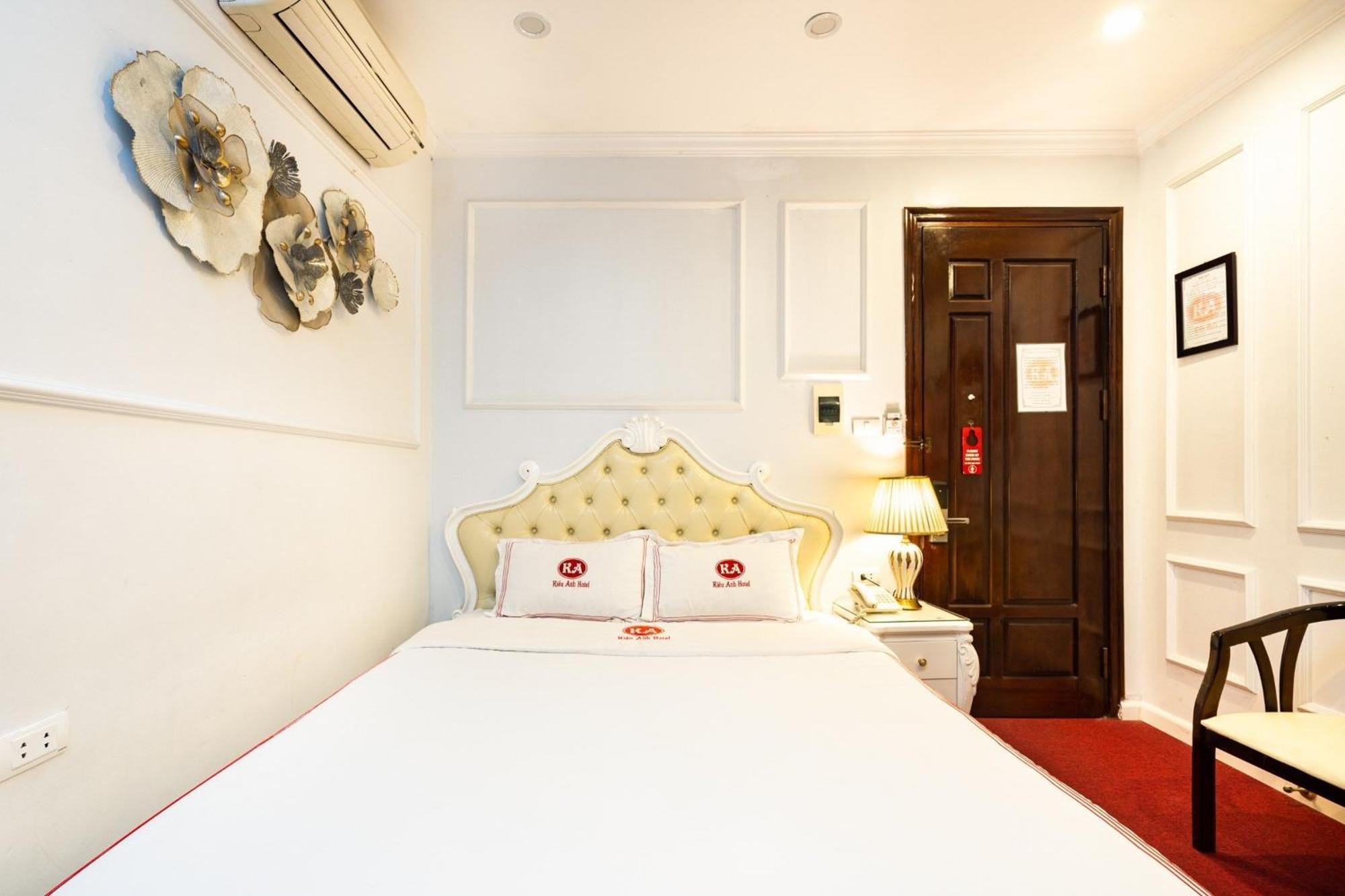 Kieu Anh Hotel - 81 Trung Kinh - By Bay Luxury هانوي المظهر الخارجي الصورة